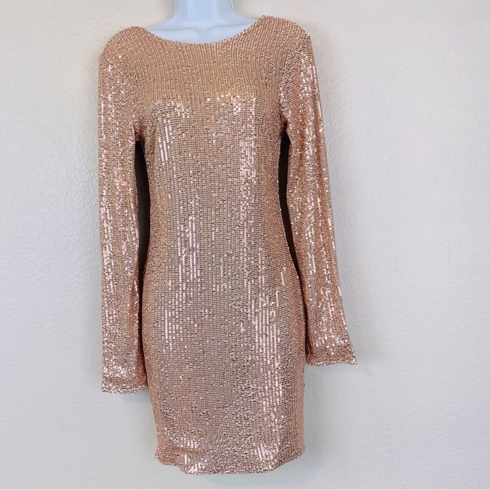 Fashion Nova Rose Gold Champagne Talk Sequin Mini Dress Size M